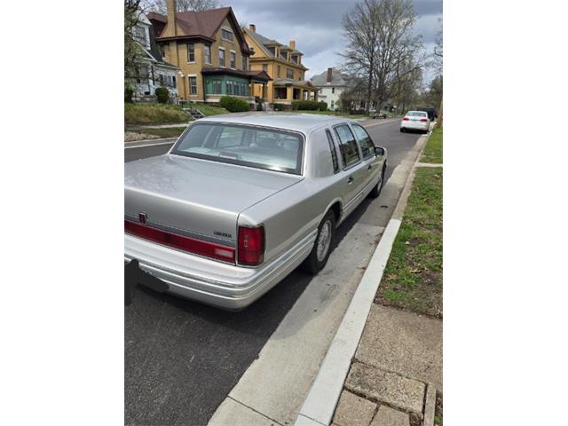 1992 Lincoln Town Car (CC-2068775) for sale in Hobart, Indiana