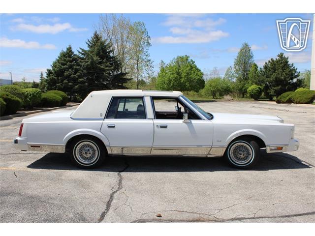 1988 Lincoln Town Car (CC-2068786) for sale in Crete, Illinois