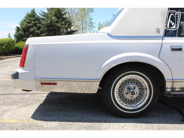 1988 Lincoln Town Car (CC-2068786) for sale in Crete, Illinois