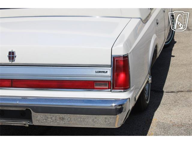 1988 Lincoln Town Car (CC-2068786) for sale in Crete, Illinois