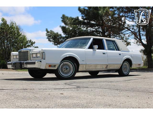 1988 Lincoln Town Car (CC-2068786) for sale in Crete, Illinois