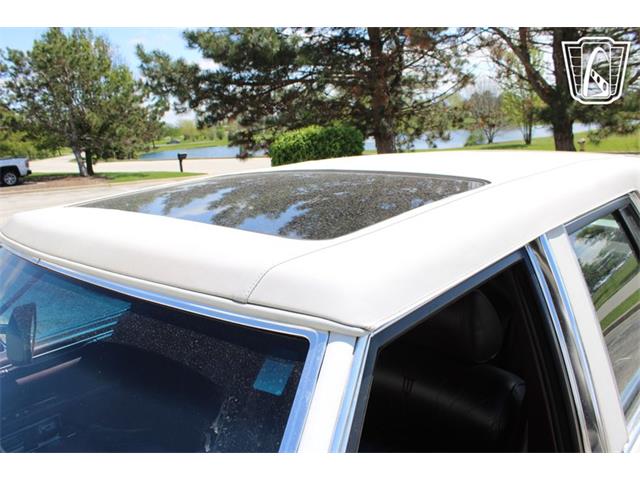 1988 Lincoln Town Car (CC-2068786) for sale in Crete, Illinois