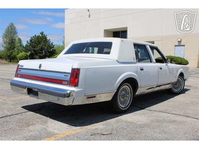 1988 Lincoln Town Car (CC-2068786) for sale in Crete, Illinois
