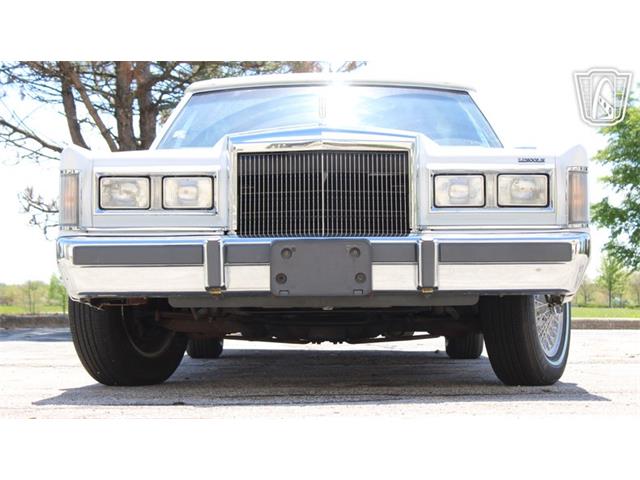 1988 Lincoln Town Car (CC-2068786) for sale in Crete, Illinois