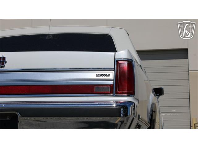 1988 Lincoln Town Car (CC-2068786) for sale in Crete, Illinois