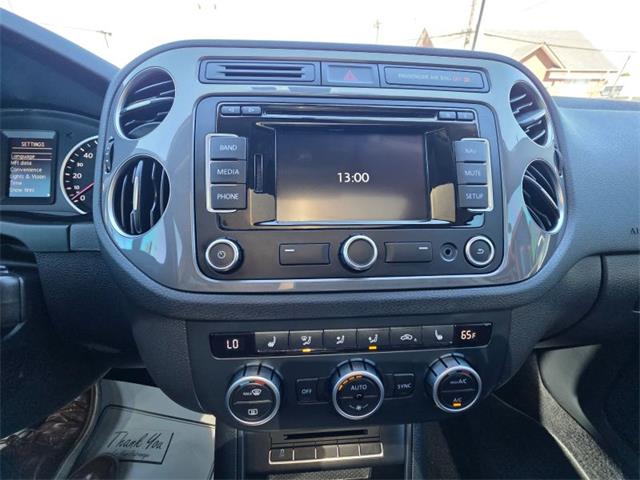 2013 Volkswagen Tiguan (CC-2068937) for sale in Tacoma, Washington