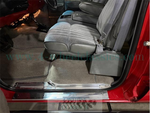 1988 Chevrolet Suburban (CC-2068961) for sale in Holland , Michigan