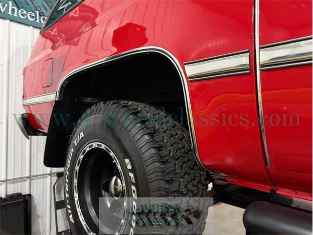 1988 Chevrolet Suburban (CC-2068961) for sale in Holland , Michigan