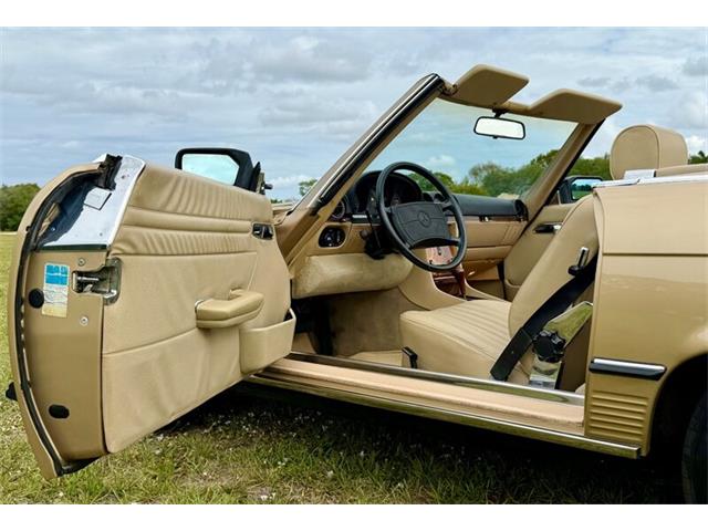 1988 Mercedes-Benz 560SL (CC-2068967) for sale in Boca Raton, Florida
