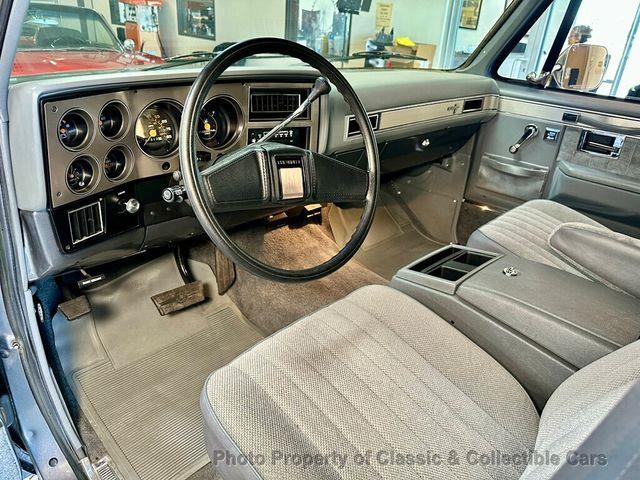 1986 Chevrolet Suburban (CC-2068974) for sale in Las Vegas, Nevada