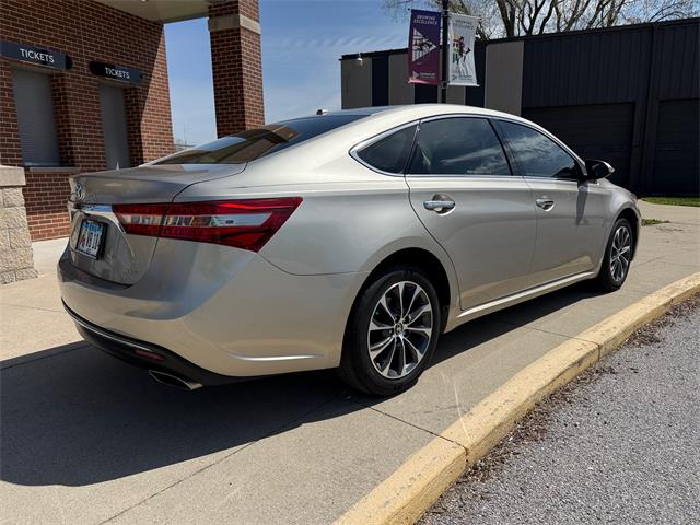 2016 Toyota Avalon (CC-2069019) for sale in Davenport, Iowa