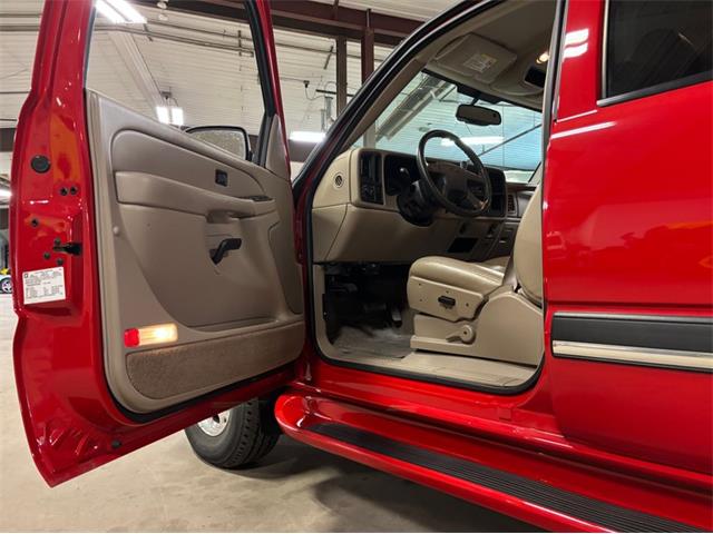 2004 Chevrolet C/K 2500 (CC-2069028) for sale in Kentwood, Michigan