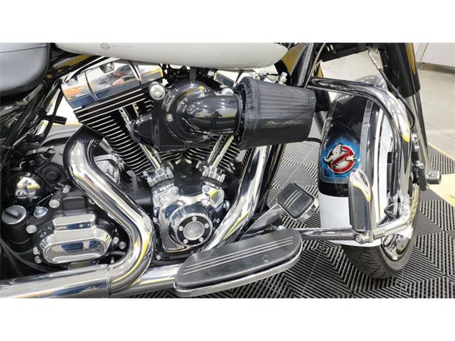 2016 Harley-Davidson Street Glide (CC-2069090) for sale in Mankato, Minnesota