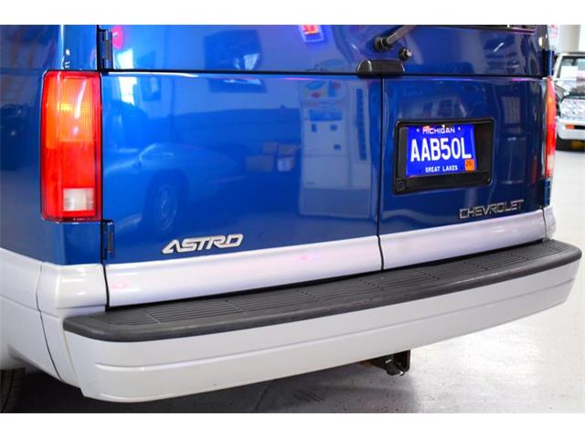 2000 Chevrolet Astro (CC-2069170) for sale in Wayne, Michigan