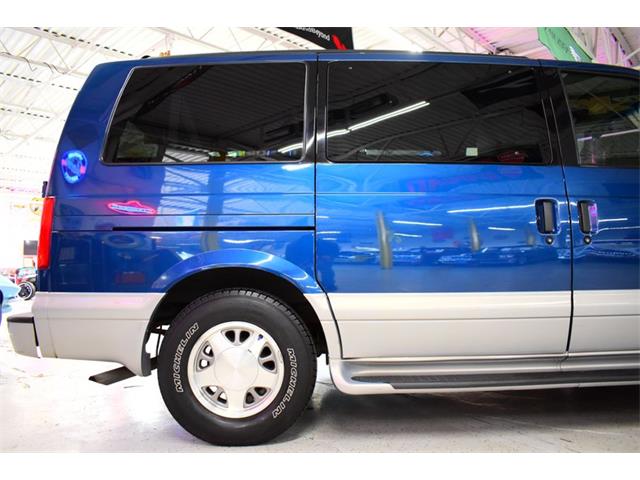 2000 Chevrolet Astro (CC-2069170) for sale in Wayne, Michigan