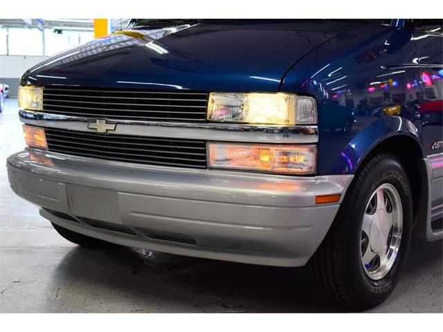 2000 Chevrolet Astro (CC-2069170) for sale in Wayne, Michigan
