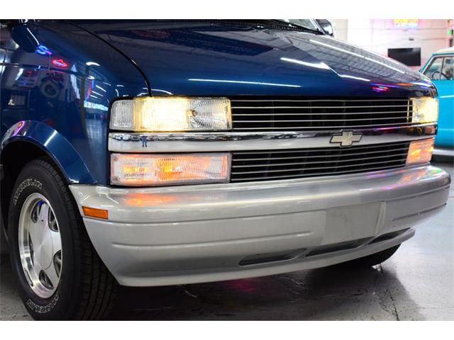 2000 Chevrolet Astro (CC-2069170) for sale in Wayne, Michigan