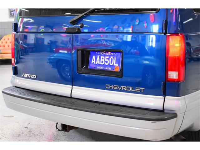 2000 Chevrolet Astro (CC-2069170) for sale in Wayne, Michigan