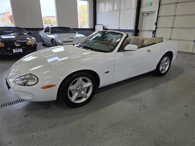 1998 Jaguar XK8 (CC-2069327) for sale in Bend, Oregon