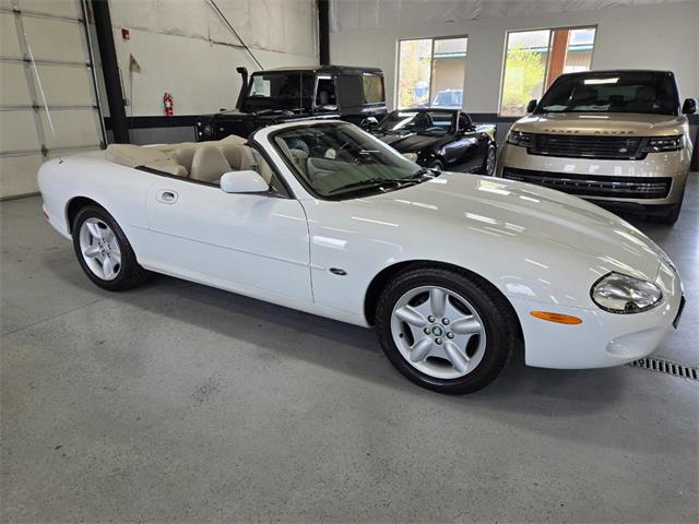 1998 Jaguar XK8 (CC-2069327) for sale in Bend, Oregon