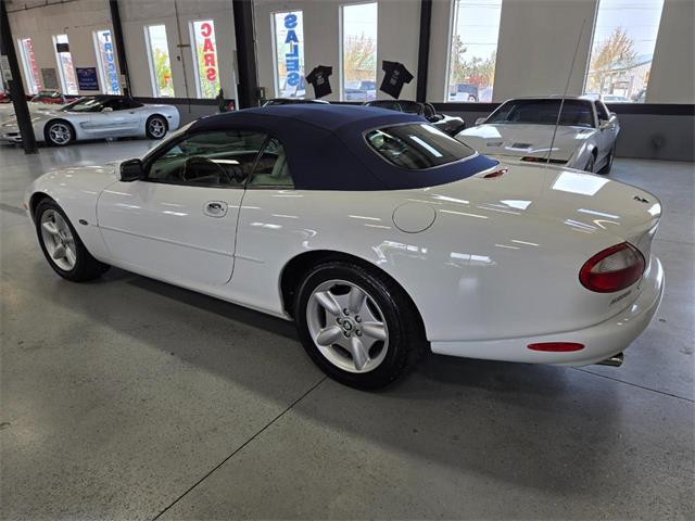 1998 Jaguar XK8 (CC-2069327) for sale in Bend, Oregon
