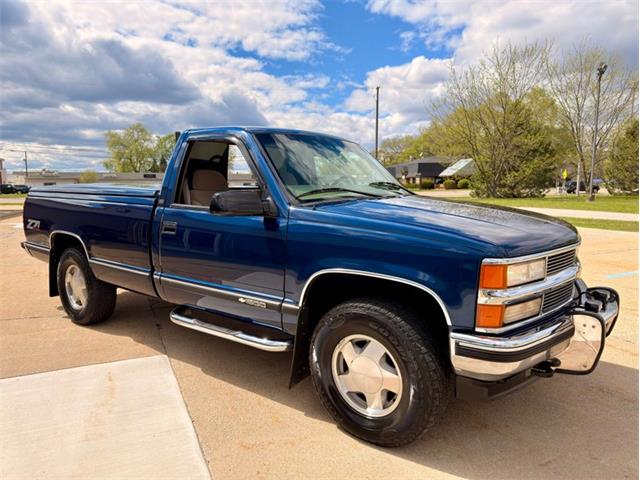 1998 Chevrolet K-1500 (CC-2069340) for sale in Fenton, Michigan