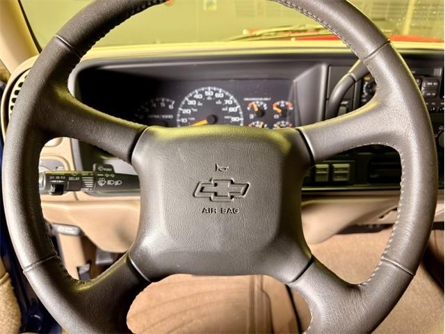 1998 Chevrolet K-1500 (CC-2069340) for sale in Fenton, Michigan