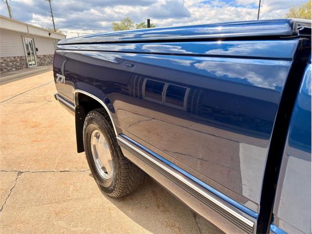1998 Chevrolet K-1500 (CC-2069340) for sale in Fenton, Michigan