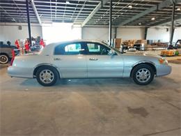 1999 Lincoln Town Car (CC-2069381) for sale in Trenton, Ontario