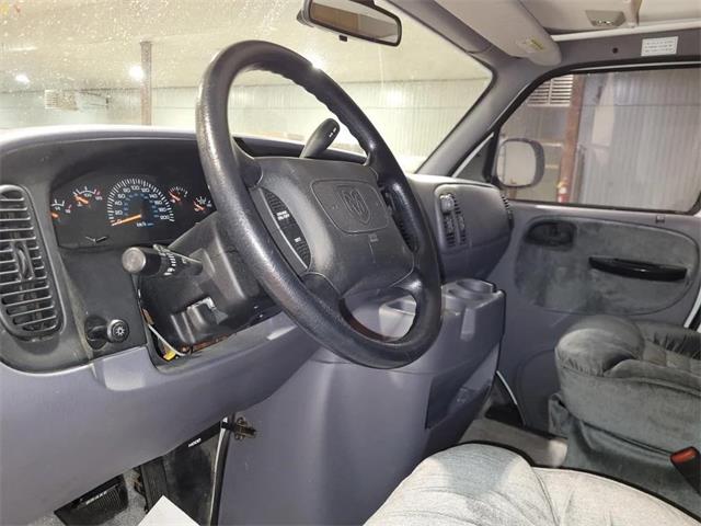 1998 Dodge Ram Van (CC-2069397) for sale in  Puslinch, Ontario