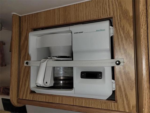 1998 Dodge Ram Van (CC-2069397) for sale in  Puslinch, Ontario