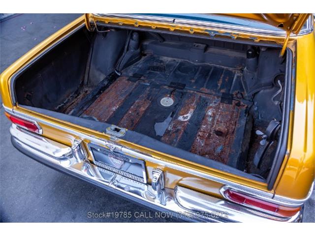 1972 Mercedes-Benz 280SE (CC-2069474) for sale in Beverly Hills, California