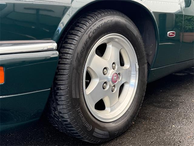1995 Jaguar XJ (CC-2069590) for sale in Los Angeles, California