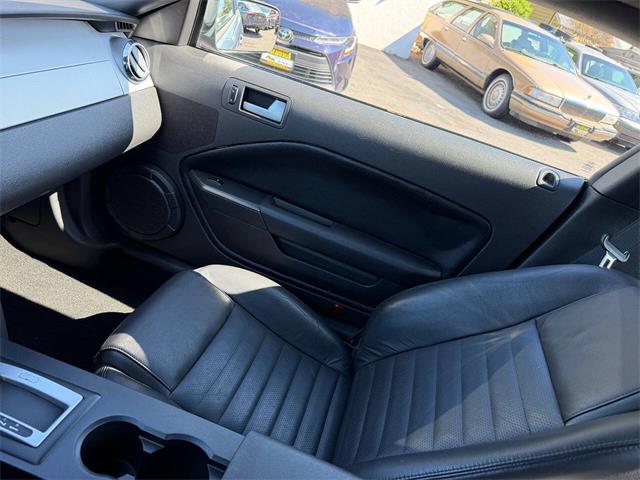 2005 Ford Mustang (CC-2069594) for sale in Edison, New Jersey