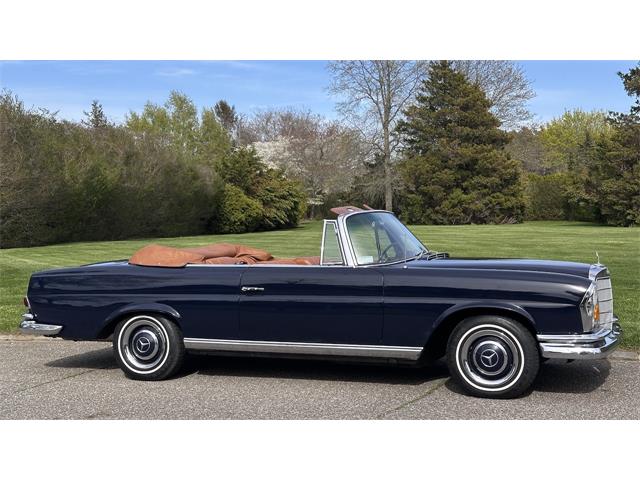 1967 Mercedes-Benz 250SE (CC-2069673) for sale in Southampton, New York