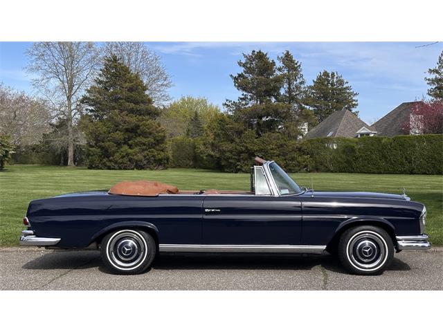 1967 Mercedes-Benz 250SE (CC-2069673) for sale in Southampton, New York