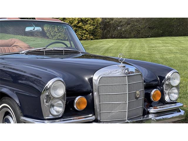 1967 Mercedes-Benz 250SE (CC-2069673) for sale in Southampton, New York