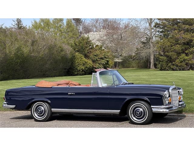 1967 Mercedes-Benz 250SE (CC-2069673) for sale in Southampton, New York