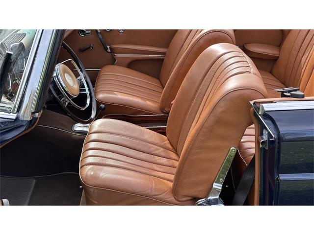 1967 Mercedes-Benz 250SE (CC-2069673) for sale in Southampton, New York