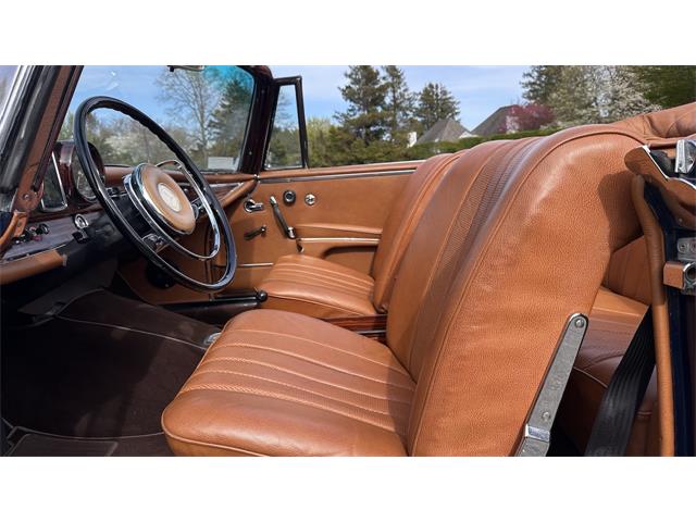 1967 Mercedes-Benz 250SE (CC-2069673) for sale in Southampton, New York