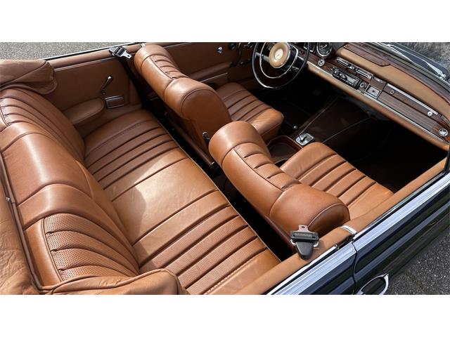 1967 Mercedes-Benz 250SE (CC-2069673) for sale in Southampton, New York