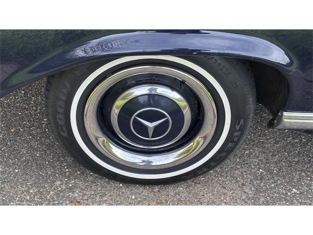 1967 Mercedes-Benz 250SE (CC-2069673) for sale in Southampton, New York