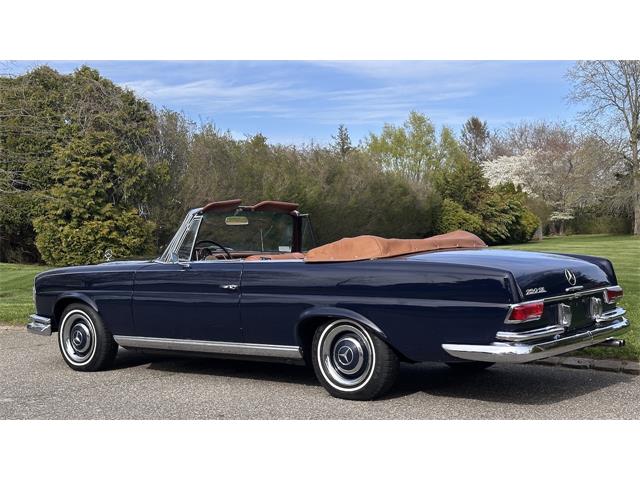 1967 Mercedes-Benz 250SE (CC-2069673) for sale in Southampton, New York