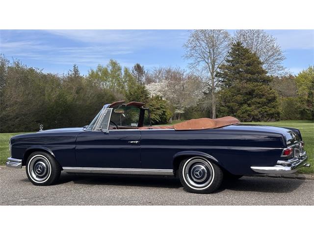 1967 Mercedes-Benz 250SE (CC-2069673) for sale in Southampton, New York