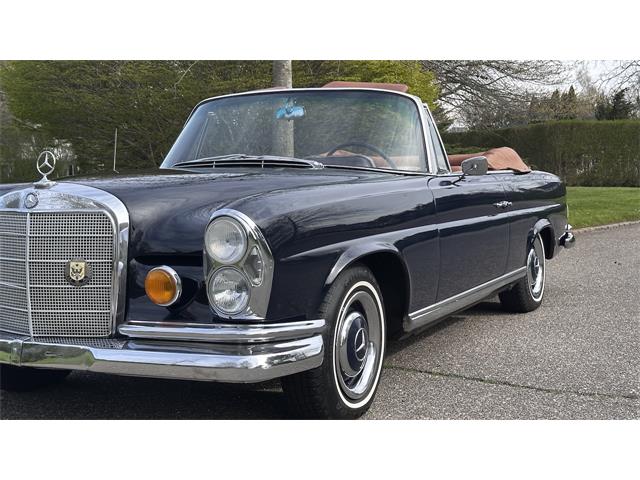 1967 Mercedes-Benz 250SE (CC-2069673) for sale in Southampton, New York