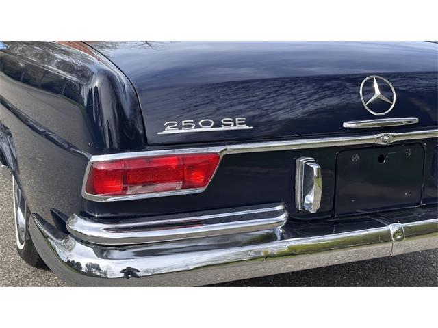1967 Mercedes-Benz 250SE (CC-2069673) for sale in Southampton, New York