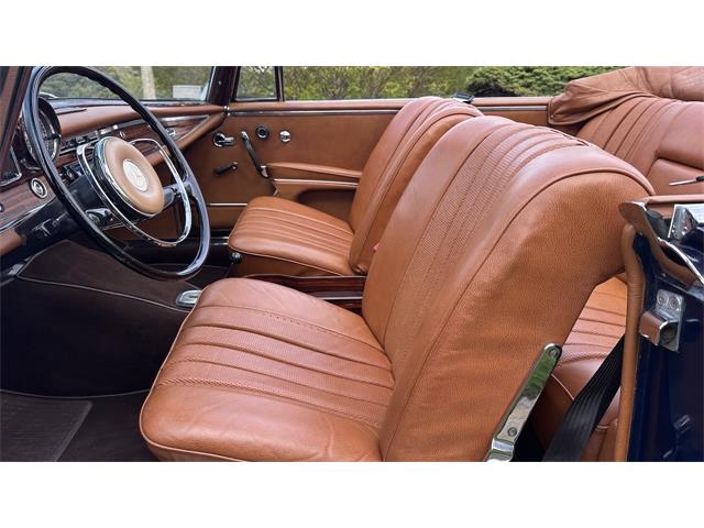 1967 Mercedes-Benz 250SE (CC-2069673) for sale in Southampton, New York