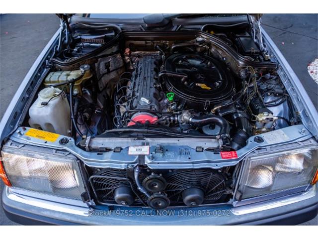 1991 Mercedes-Benz 300E (CC-2069713) for sale in Beverly Hills, California