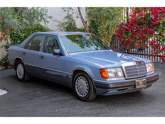 1991 Mercedes-Benz 300E (CC-2069713) for sale in Beverly Hills, California