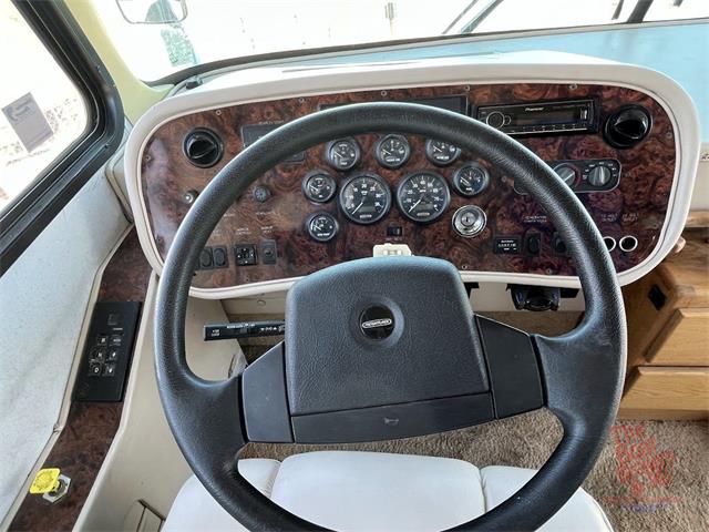 2001 Tiffin Allegro Bay (CC-2069778) for sale in Lake Havasu, Arizona